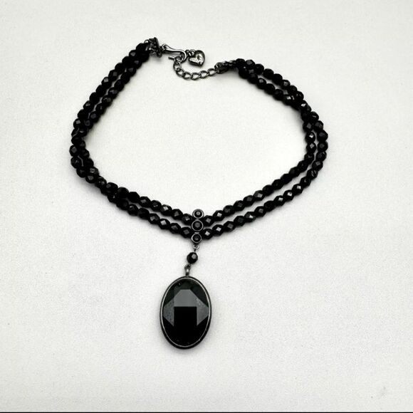 Carolee Necklace Black Beaded Faceted Chunky Pendant DBL Strand 12" Chain NWOT - Picture 2 of 8